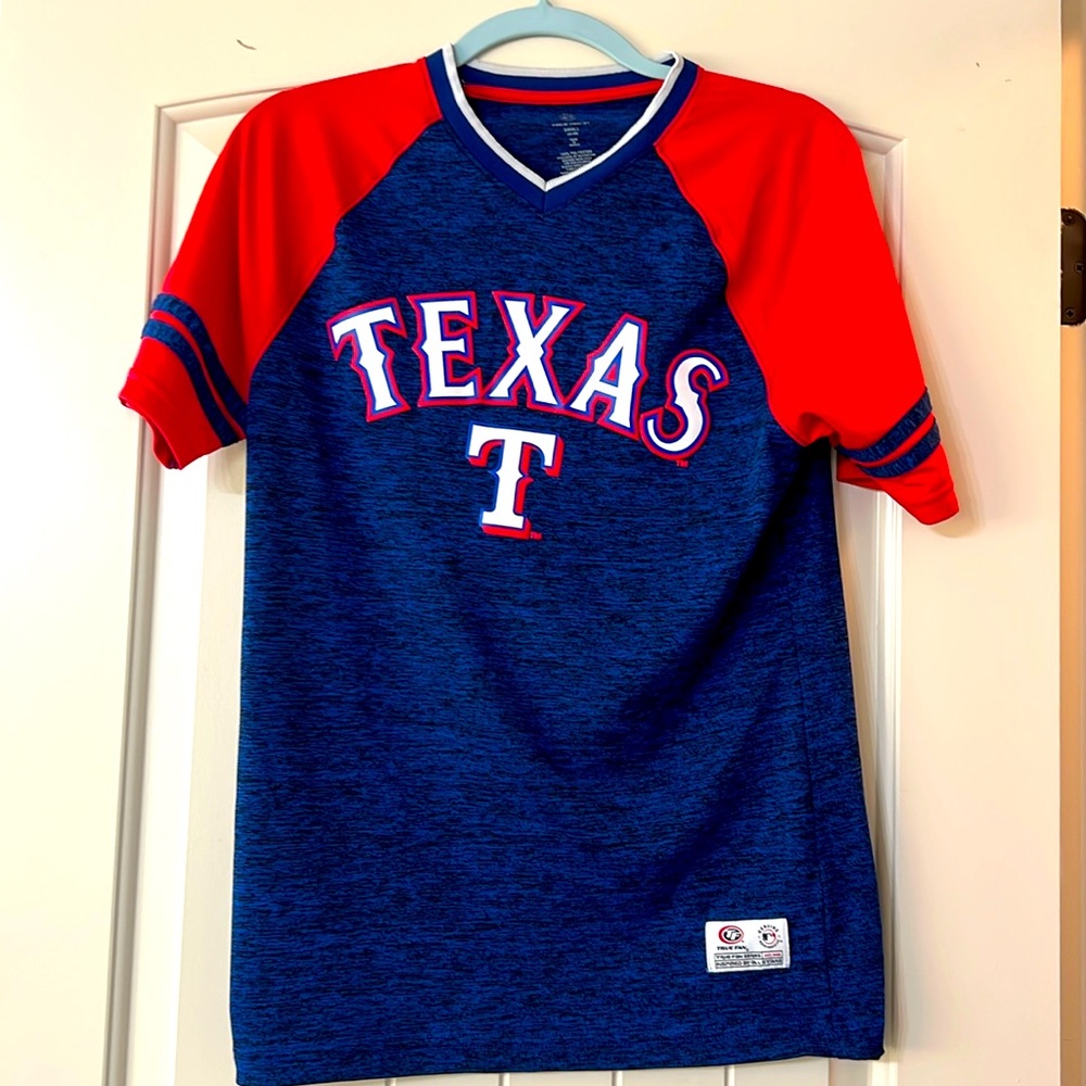 Women’s Texas rangers shirt